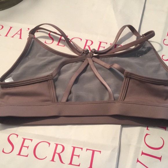 Victoria’s Secret Sports Bra - Picture 4 of 5